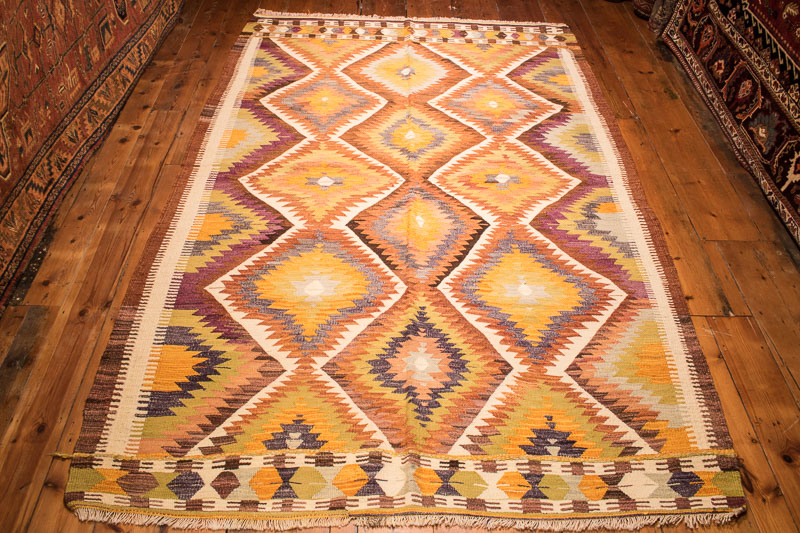 5142 Turkish Antalya Kilim 162x262cm (5.4 x 8.7ft)